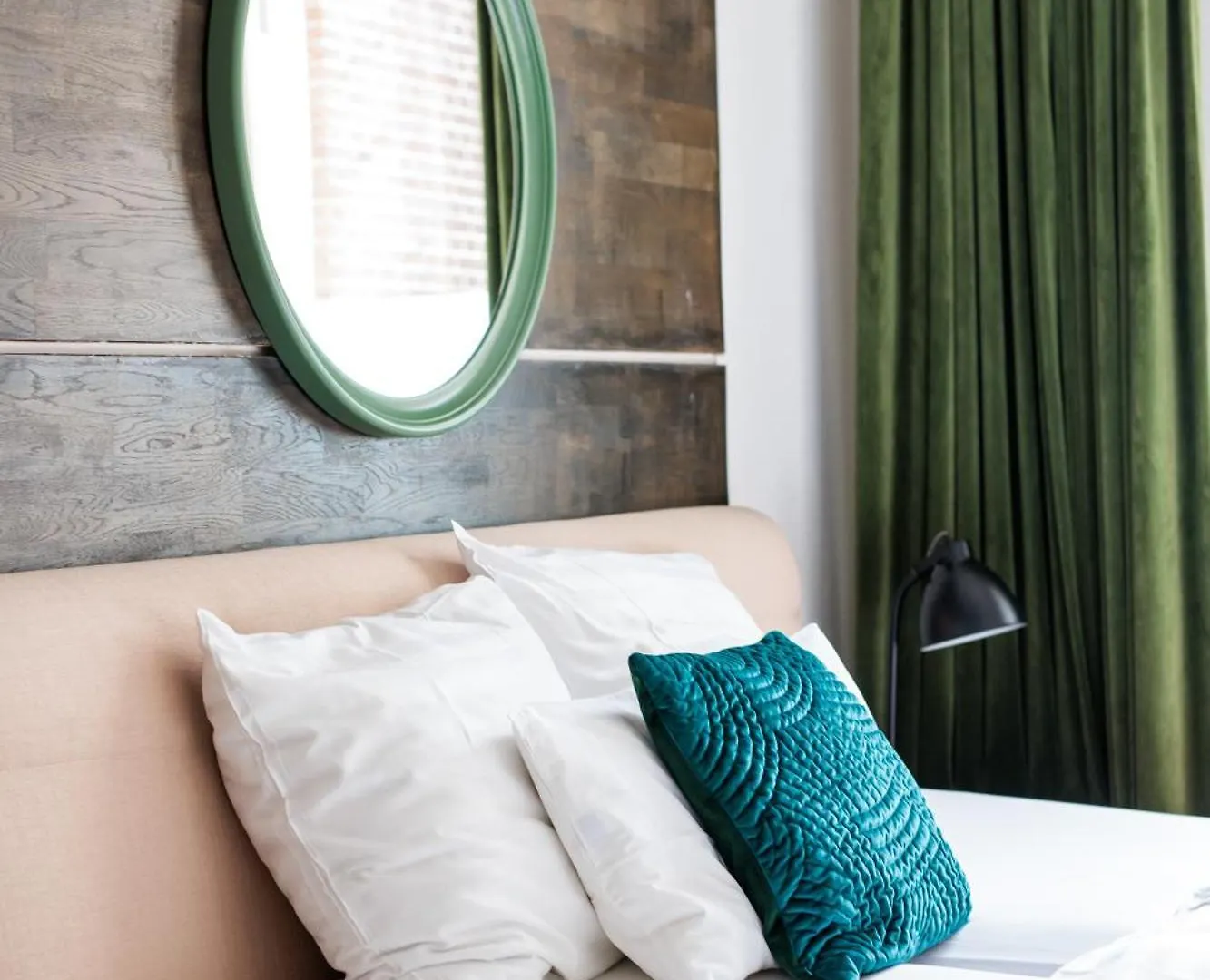 Hotel Auberge Nassau Eindhoven Bed & Breakfast