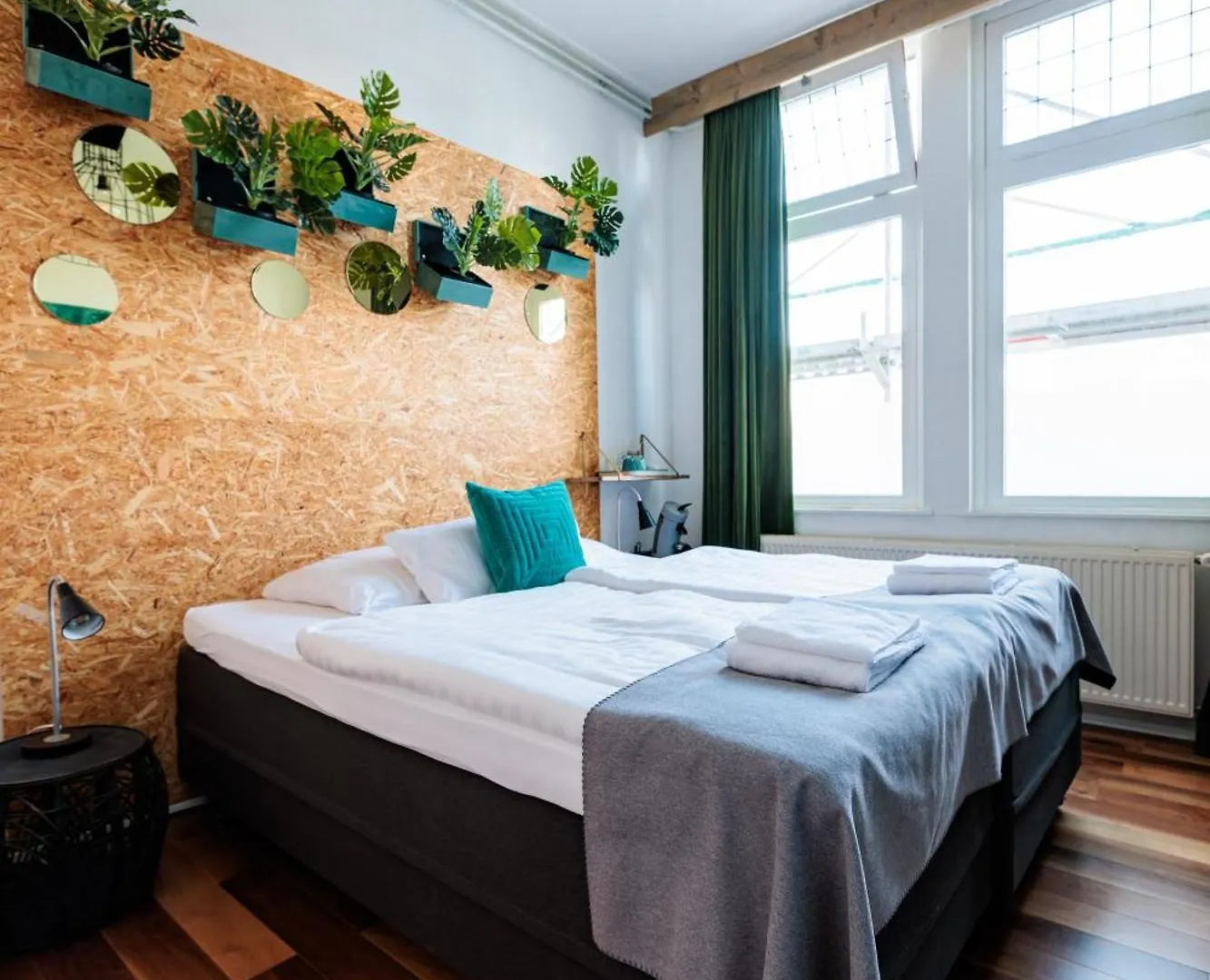 Hotel Auberge Nassau Eindhoven 3*,  Holland